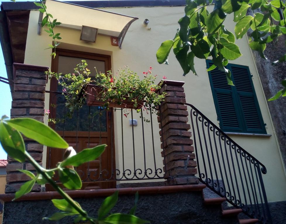 Borgo Foce La Spezia Lägenhet La Foce Exteriör bild